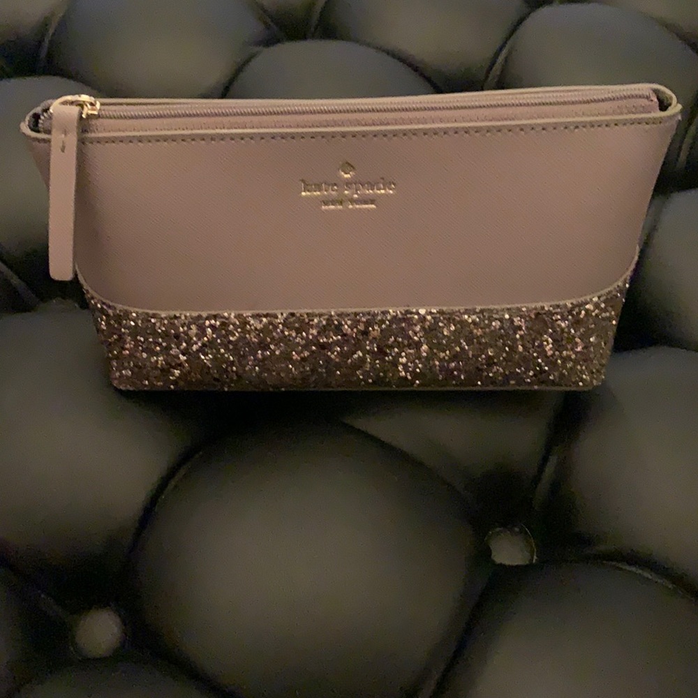 Kate Spade cosmetic case gray glitter like new